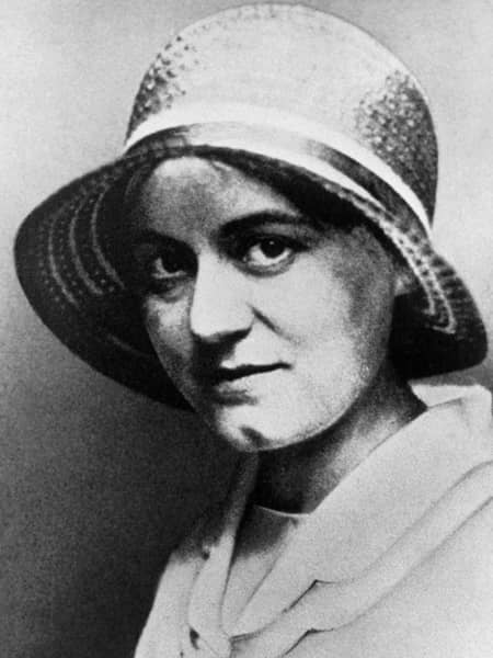 Edith-Stein-rond-1920