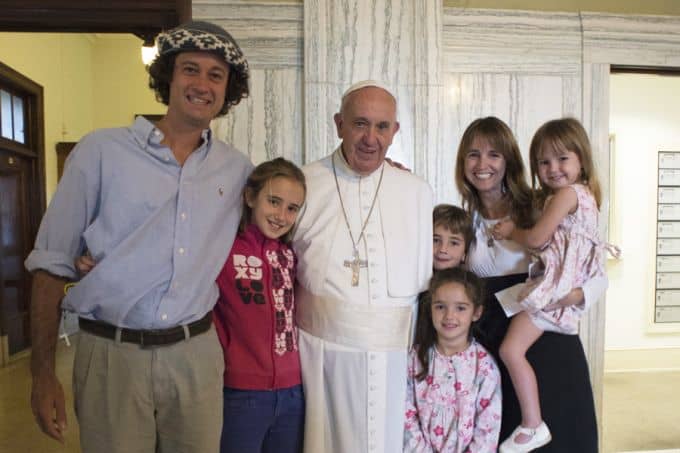 The_Walker_Family_1_from_Argentina_embraces_Pop