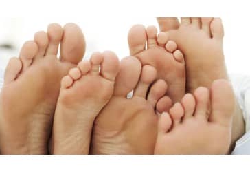 family_feet_600_0