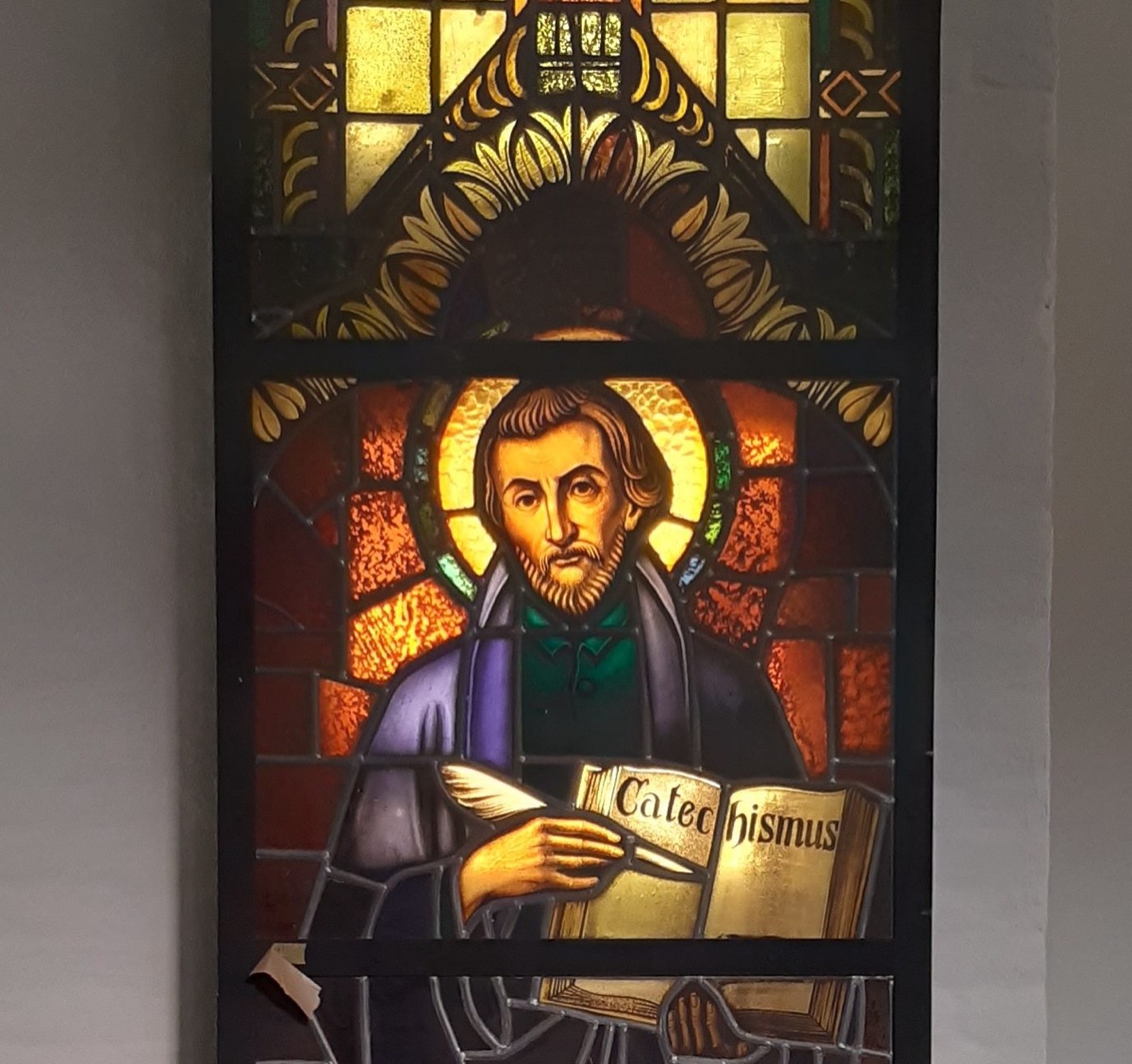 over-petrus-canisius-de-schaduw-van-het-kruis-hd